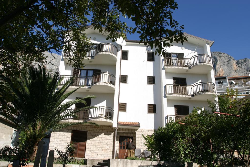 Vila Lidus Brist Habitación foto